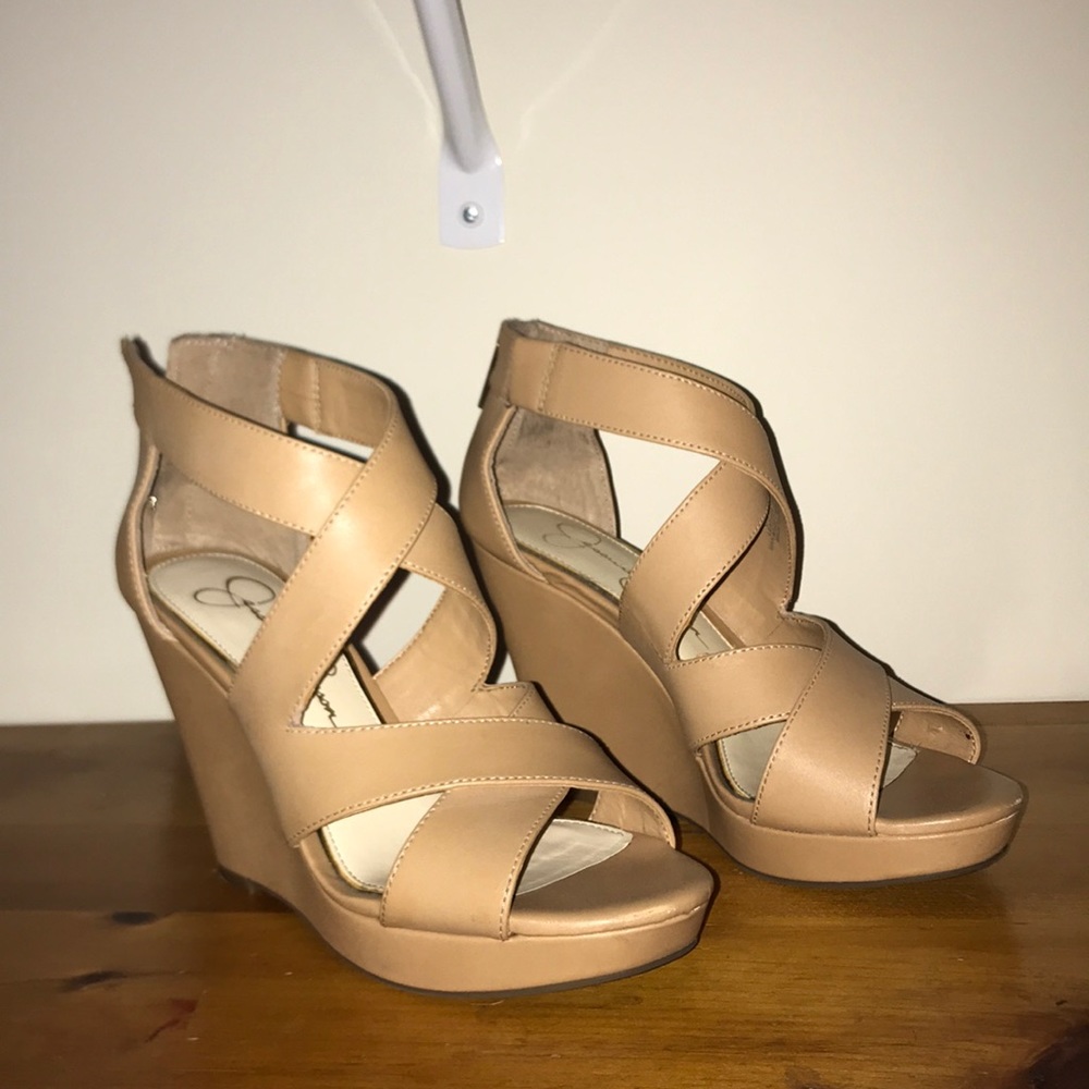 never worn jessica simpson shoes!